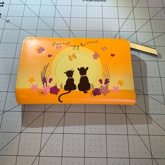 RADLEY LONDON Paws and enjoy the moment Wallet - Picture 9 of 11